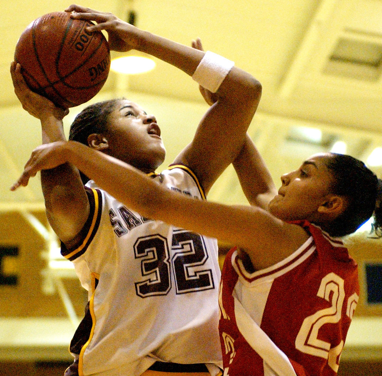 09 prep basketball